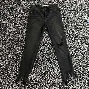 Black Hidden jeans. Size 28